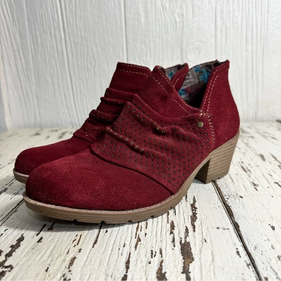 Earth Origins Shoes - Earth Origins Red Booties Size 6.5